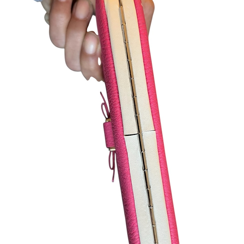 NWOT Pink Leather Clutch Phone Case Purse with Secure Strap Closure - Picture 7 of 9